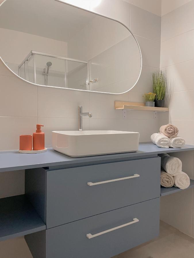 Noda - Nordic Design Apartment With Terrace Liptovsky Mikulas Luaran gambar