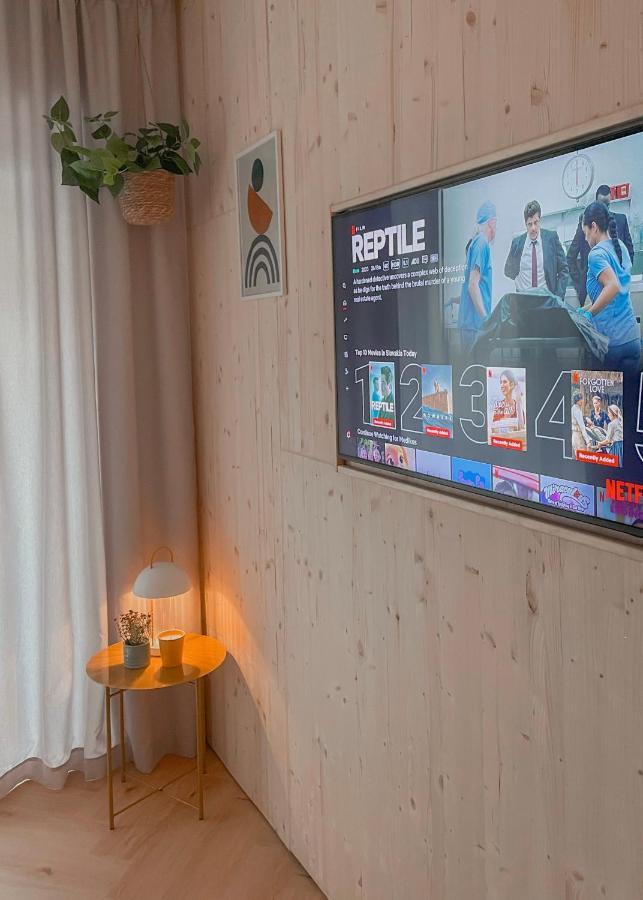 Noda - Nordic Design Apartment With Terrace Liptovsky Mikulas Luaran gambar