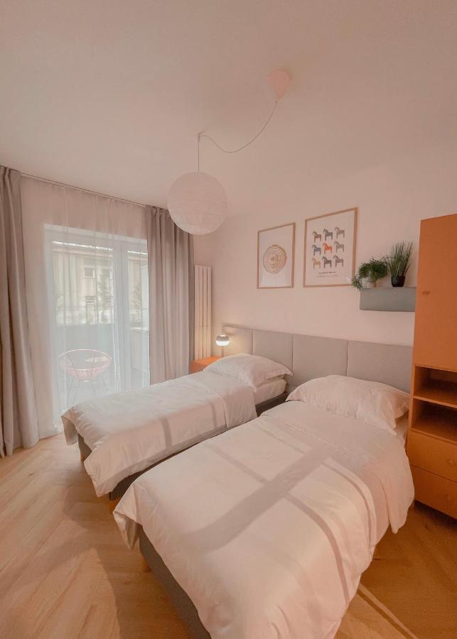 Noda - Nordic Design Apartment With Terrace Liptovsky Mikulas Luaran gambar